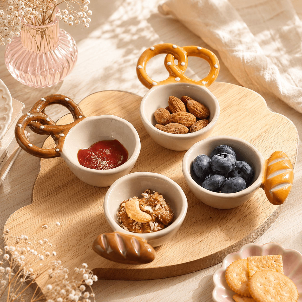 Baguette Handle Condiment Dish