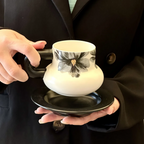 Belle Époque Latte Cup