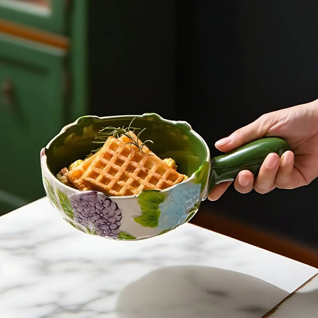 Heritage Relief Handle Bowl