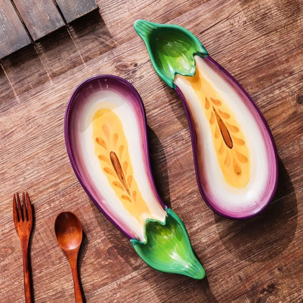 Aubergine Sculptural Plate