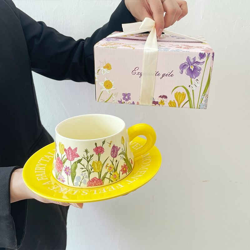 Keepsake Cup & Saucer Gift Set