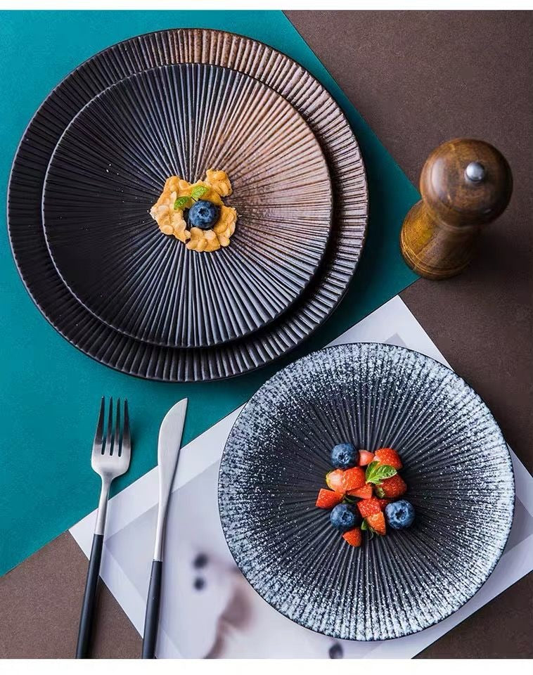 Modern Bistro Dinner Plate