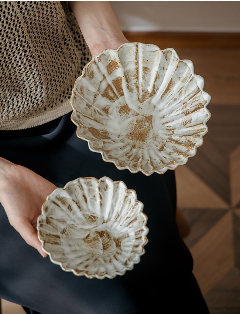 Wabi Petal Stoneware Plate